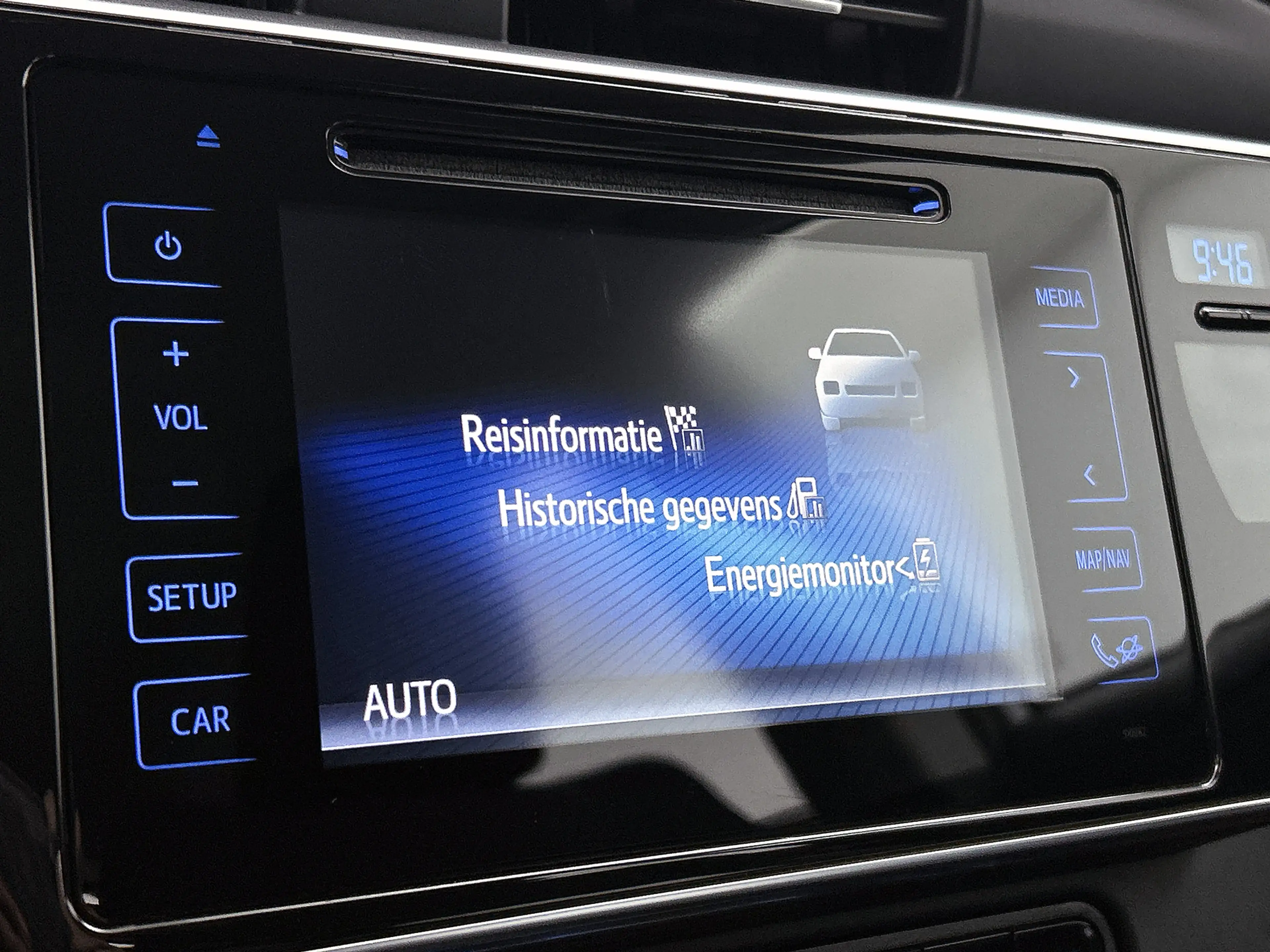 Toyota Auris 1.8 Hybrid Dynamic | Dealer onderhouden | Trekhaak — photo 9