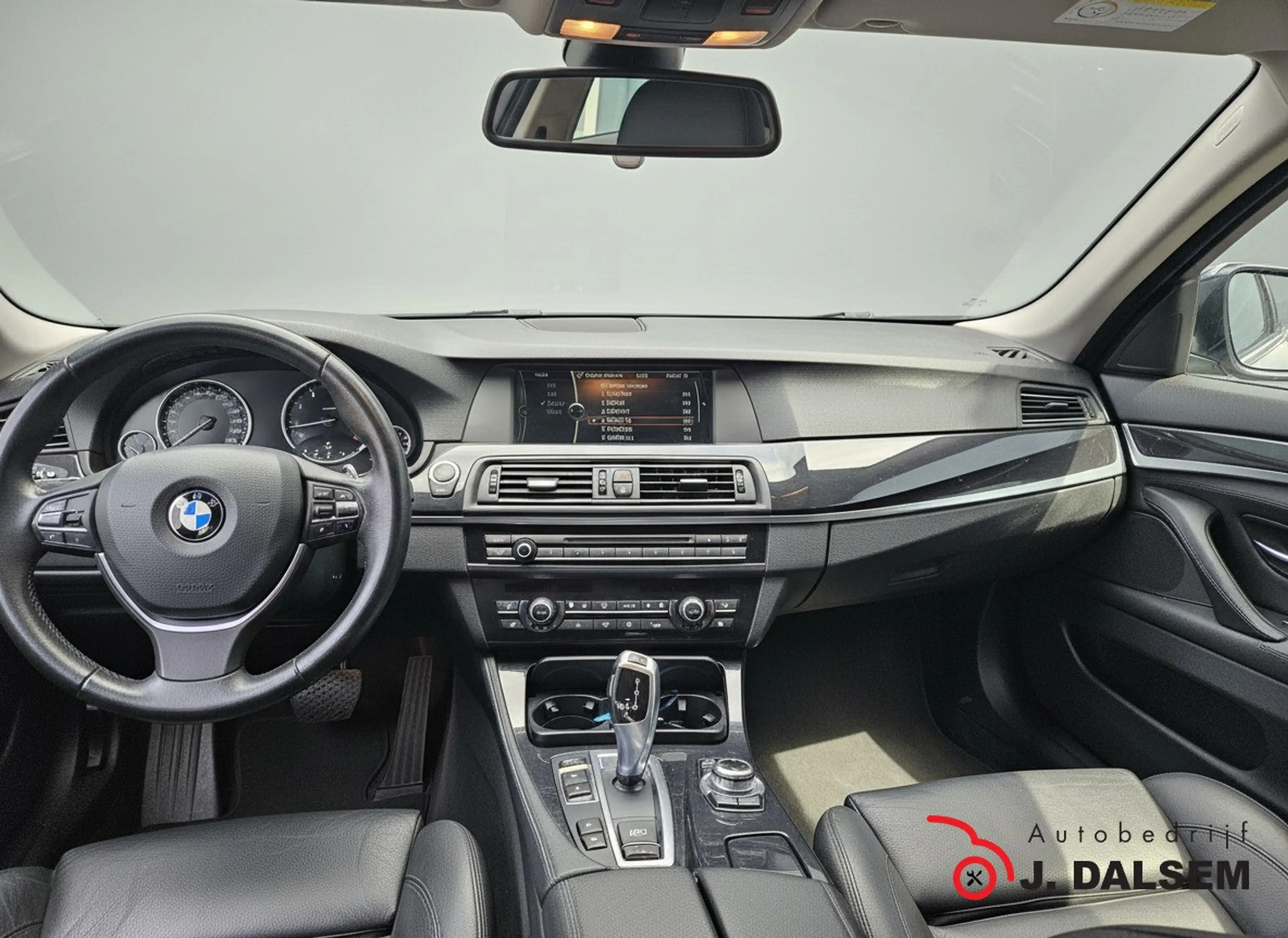 BMW 520 5-serie Touring 520i High Executive — photo 12