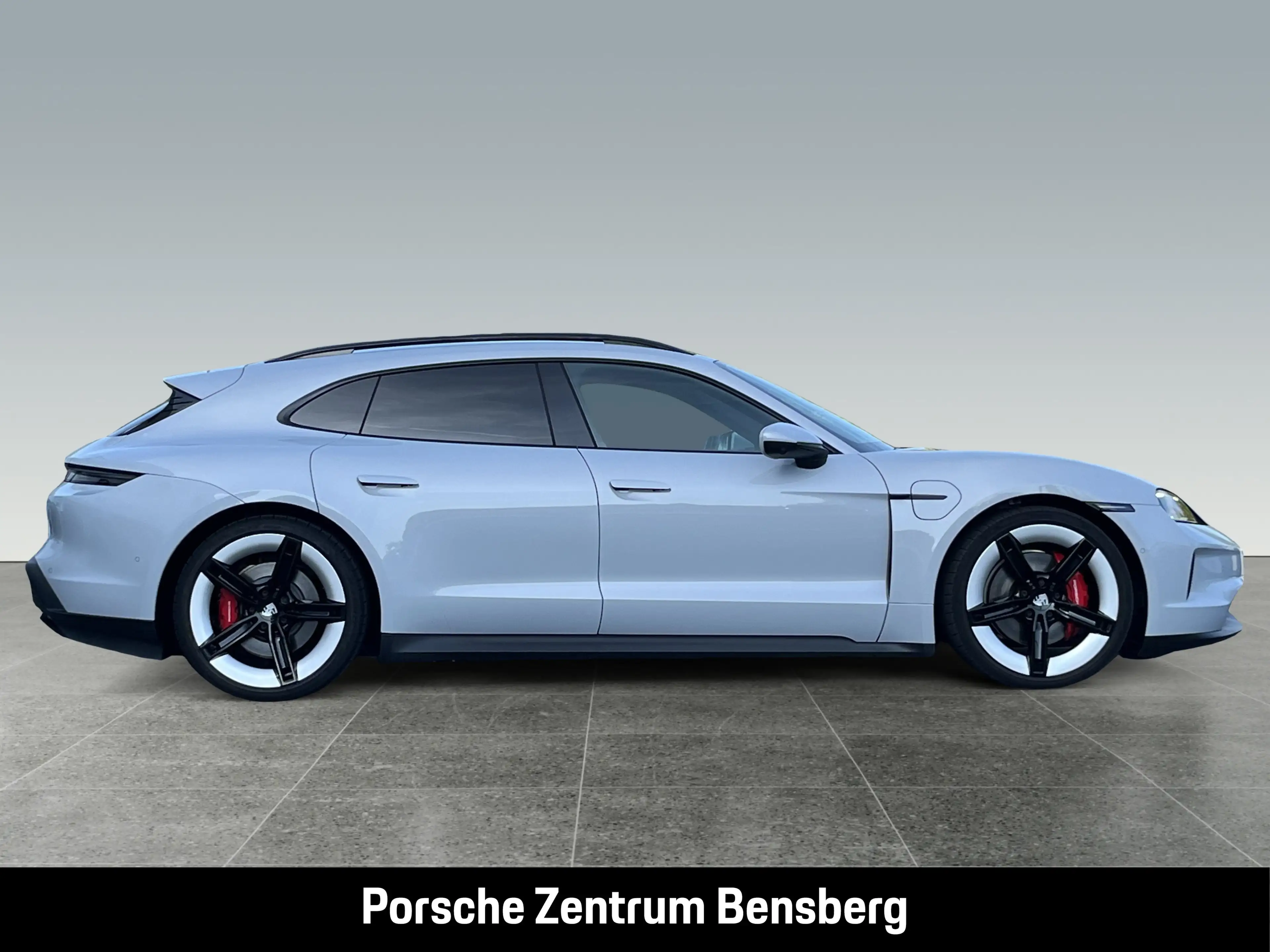 Porsche Taycan 4S Sport Turismo — photo 5