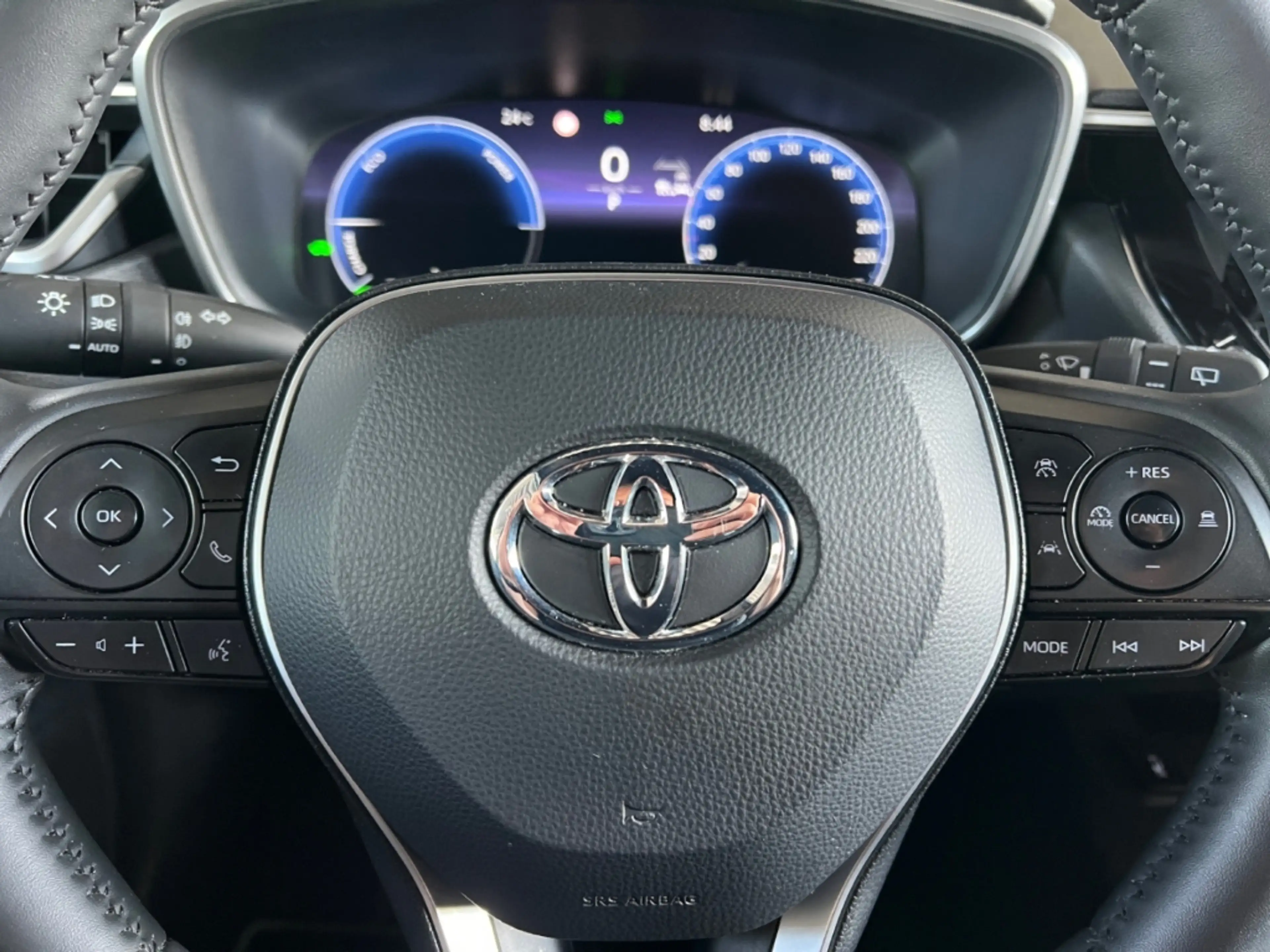 Toyota Corolla 1.8 Hybrid Teamplayer *LED*ACC*RCam*SHZ* — photo 11