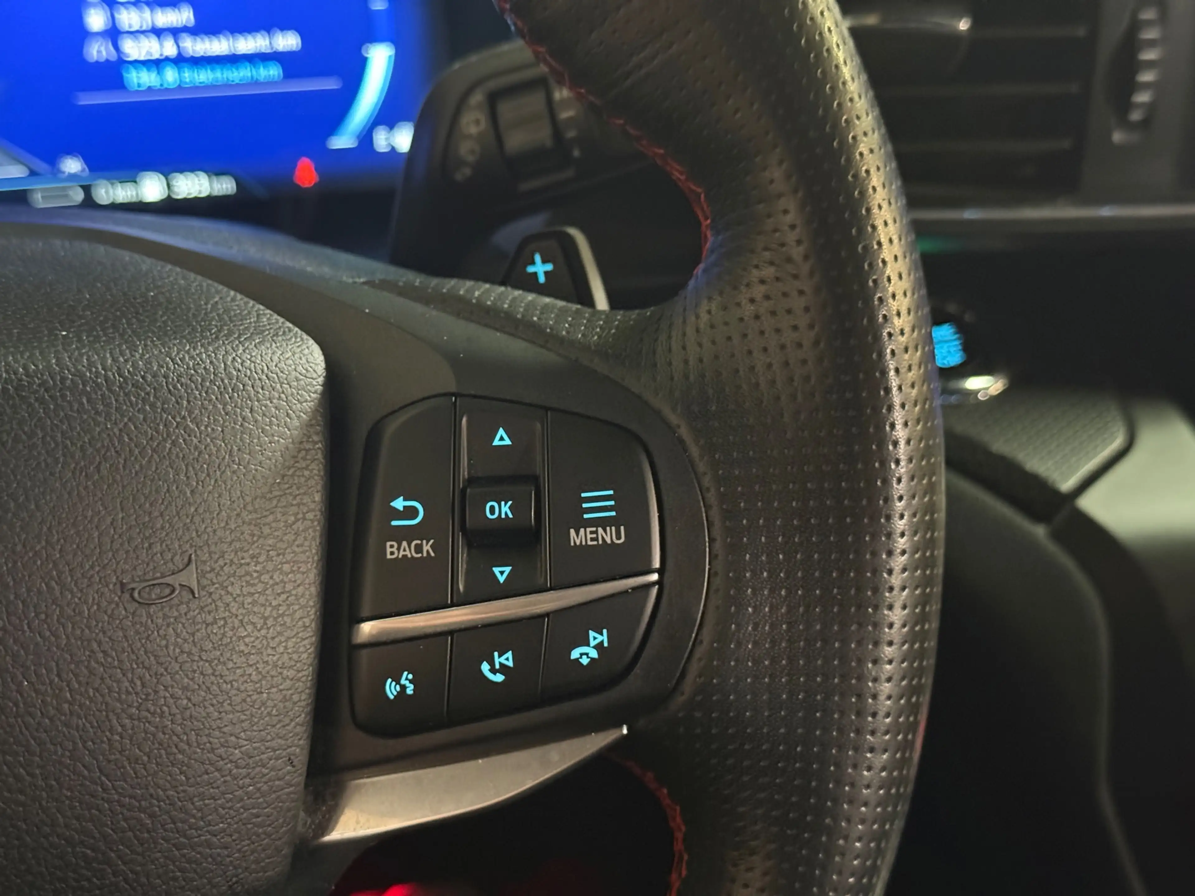 Ford Explorer 3.0 V6 EcoBoost PHEV ST-Line | Pano | Carplay | St — photo 38