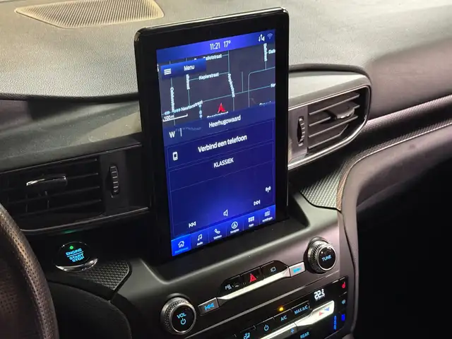 Ford Explorer view 28
