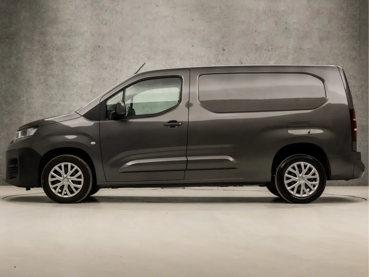 Citroen Berlingo 1.5 BlueHDI Club XL Automaat (MARGE, GROOT NAVI, A Grijs - 2