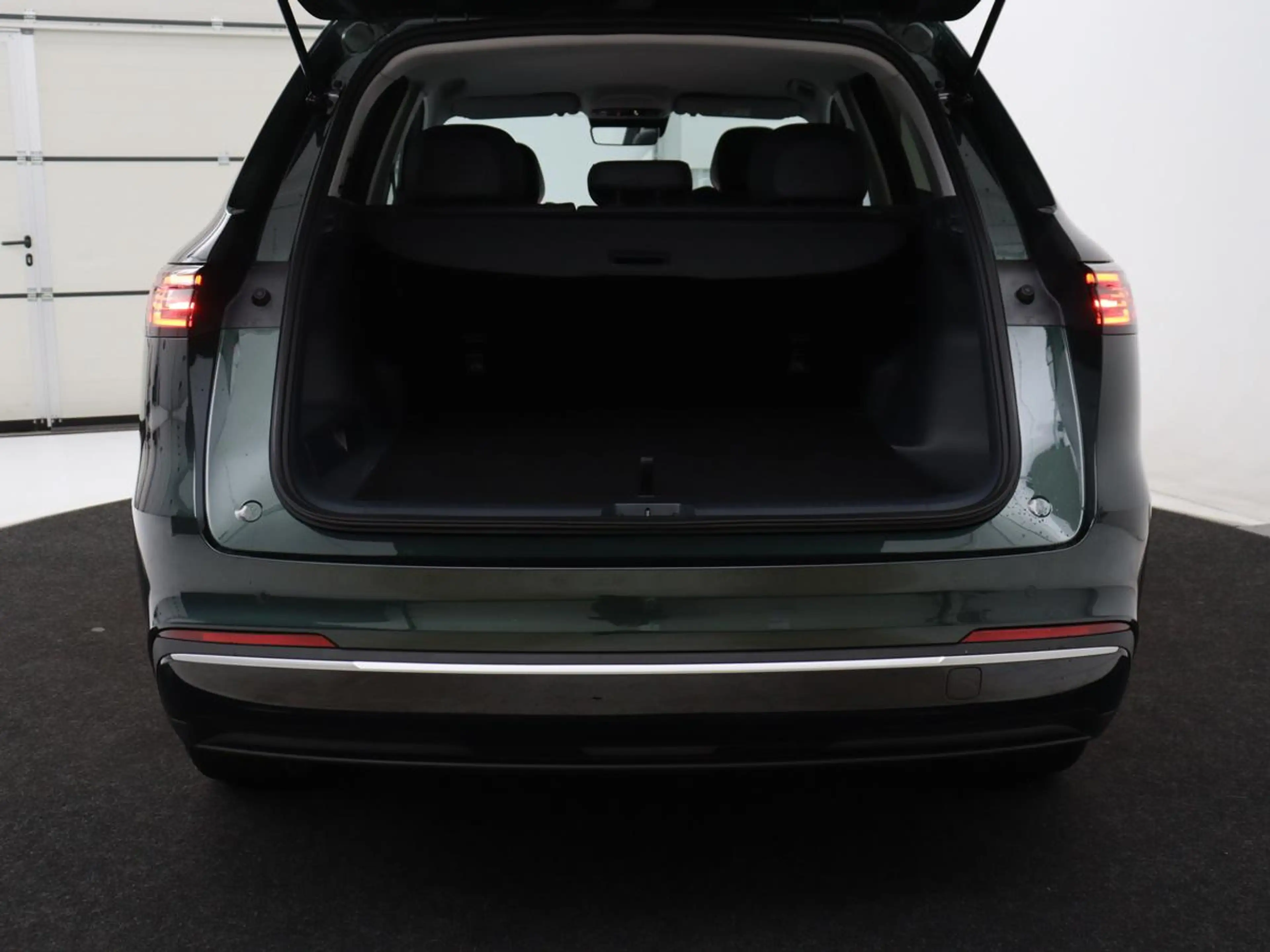 Geely Starray EM-i 1.5 Pro | Leder | Adaptive cruise | 360 camera | C — photo 10