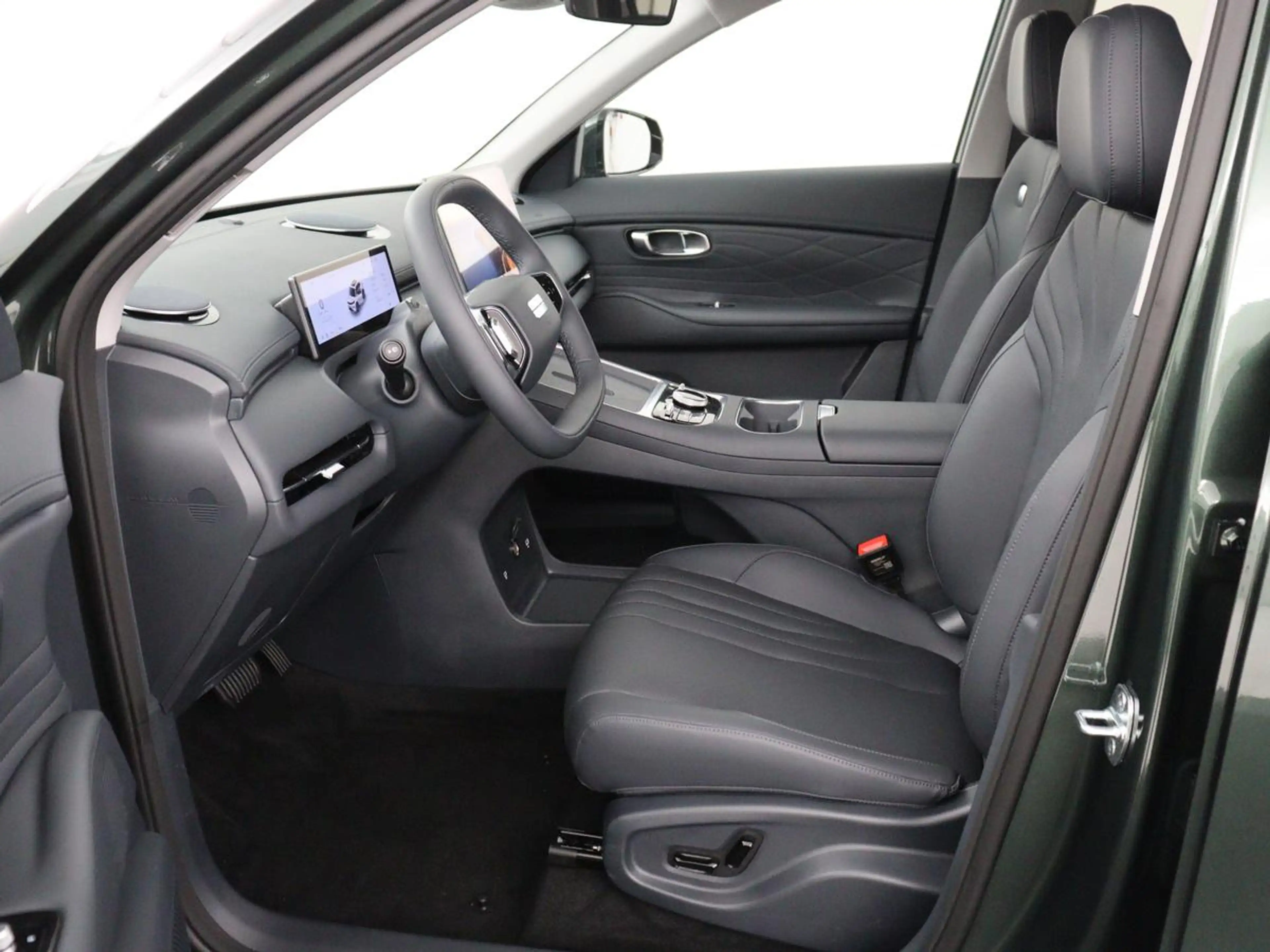 Geely Starray EM-i 1.5 Pro | Leder | Adaptive cruise | 360 camera | C — photo 4