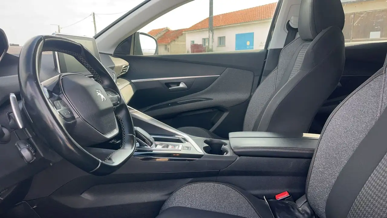 Peugeot 3008 3008 — photo 27