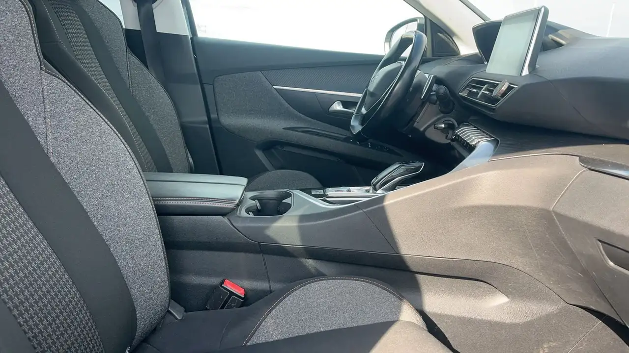 Peugeot 3008 3008 — photo 26