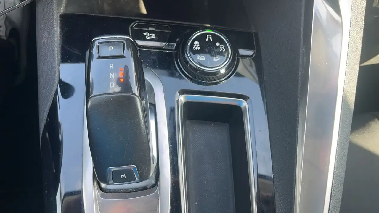 Peugeot 3008 3008 — photo 29