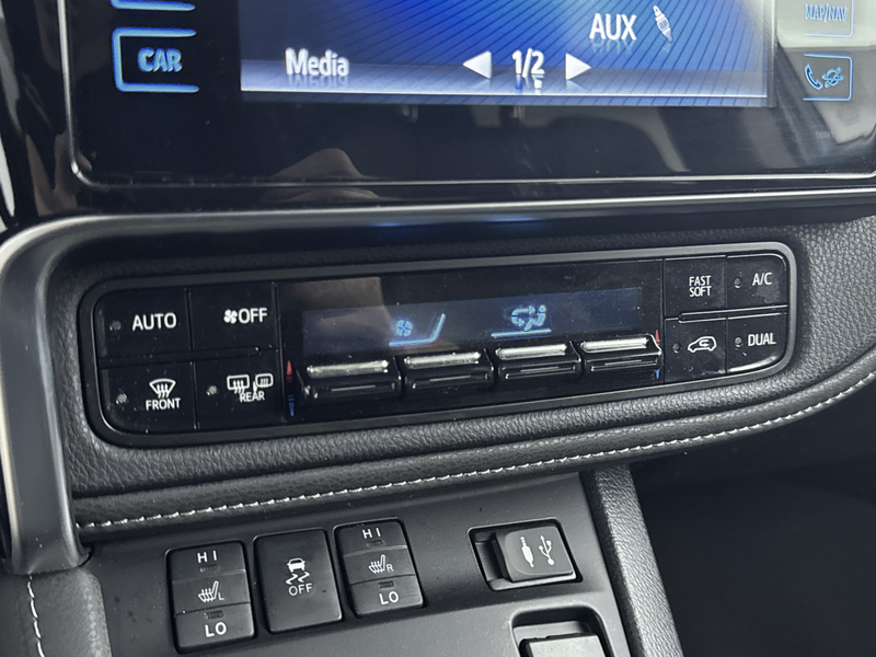 Toyota Auris 1.8 Hybrid Lease Pro | Stoelverwarming | Parkeerca — photo 8