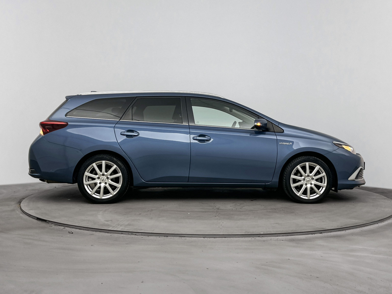 Toyota Auris 1.8 Hybrid Lease Pro | Stoelverwarming | Parkeerca — photo 10