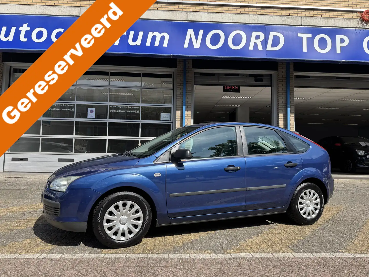 Ford Focus 1.4-16V Ambiente | Airco | Elektrische ramen | DB- Blauw - 1