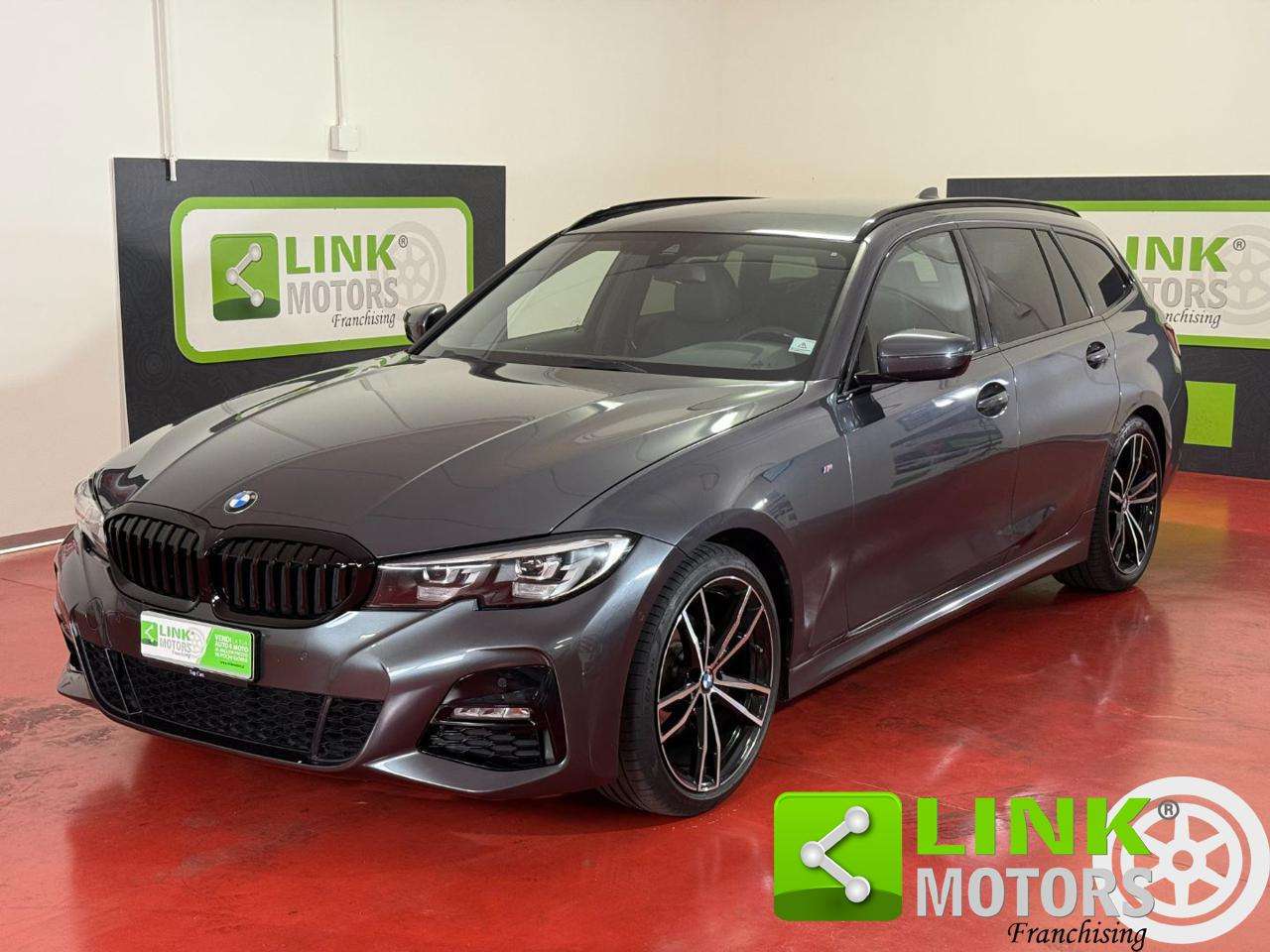 BMW 320 d xDrive MHEV Touring M Sport – IVA ESPOSTA – 19” – DOPPIO TRENO