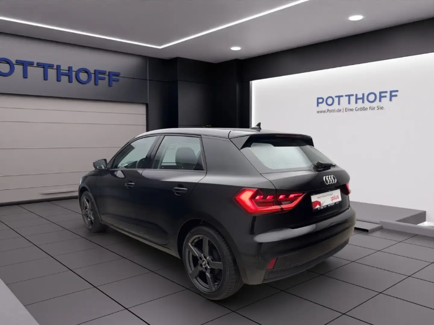 Audi A1 Sportback 25 TFSI PDC LED SITZHZG GRA Schwarz - 2