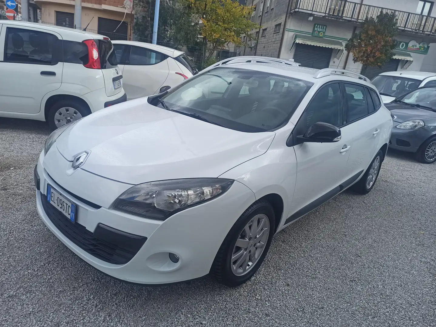 Renault Megane Megane III 2008 SporTour SporTour 1.5 dci 110cv Bianco - 1
