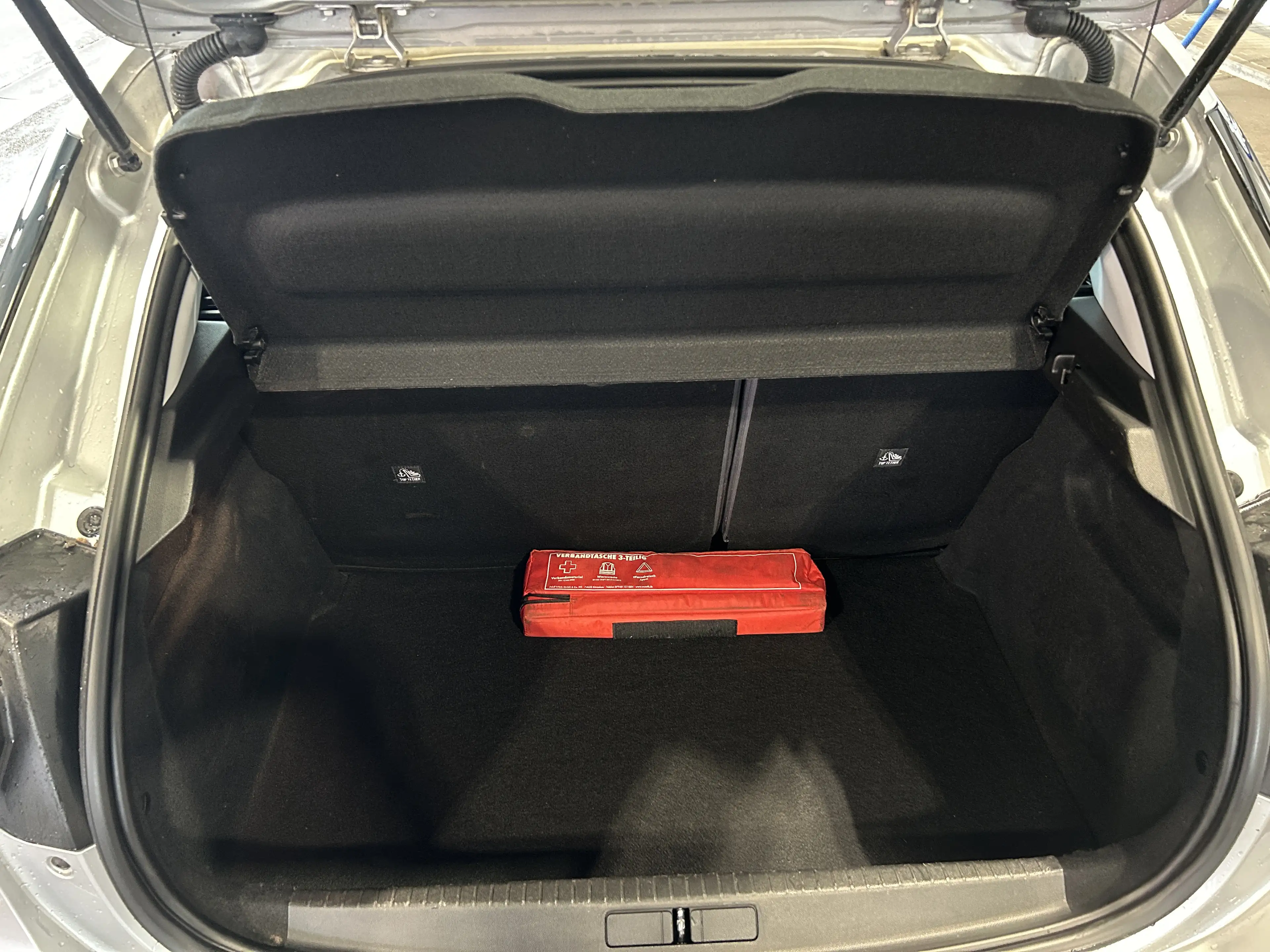 Opel Corsa 1.5 Diesel 75kW Edition — photo 7
