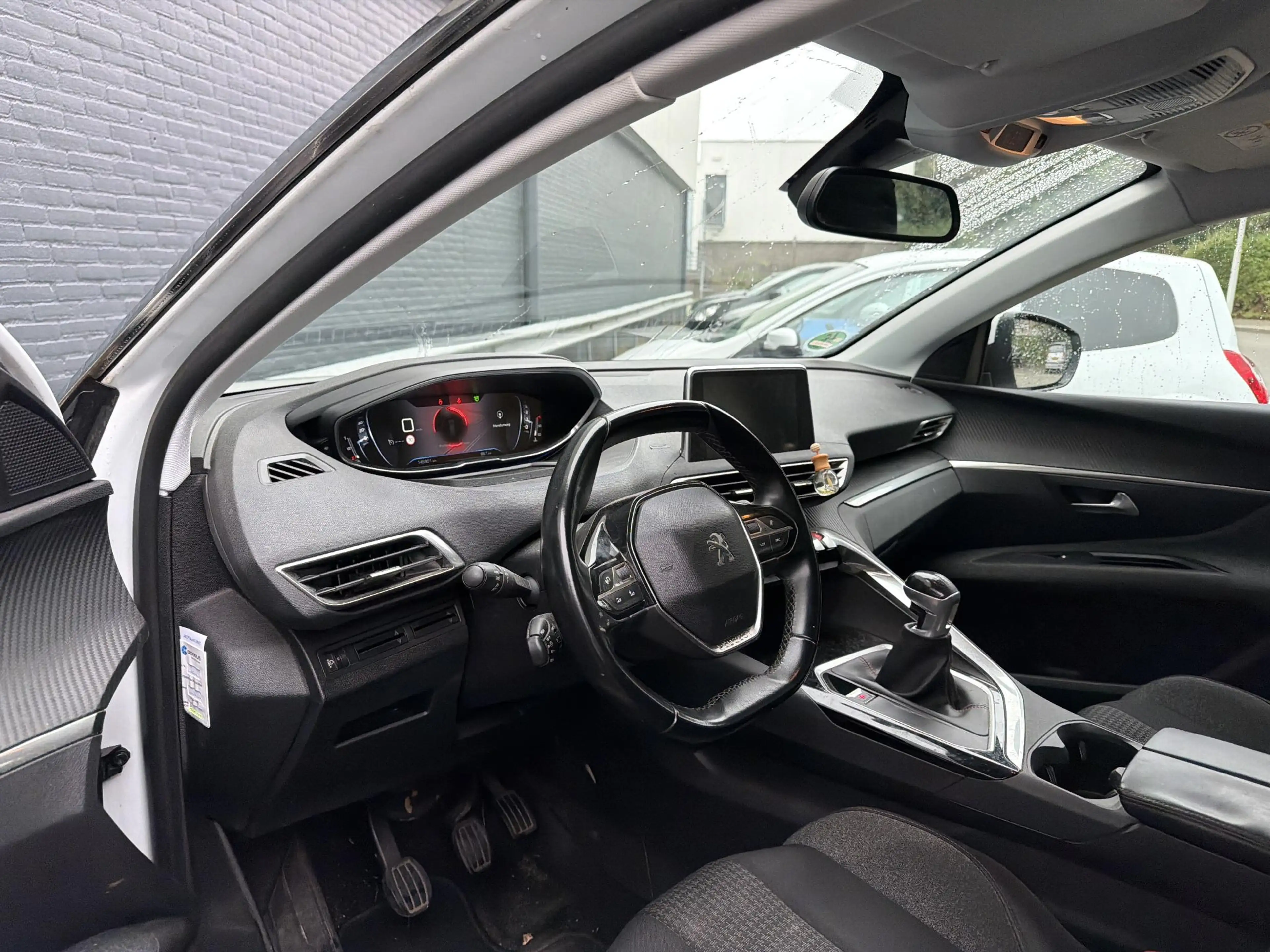 Peugeot 5008 1.2 PureTech Blue Lease Executive 7P. | Climate | — photo 3
