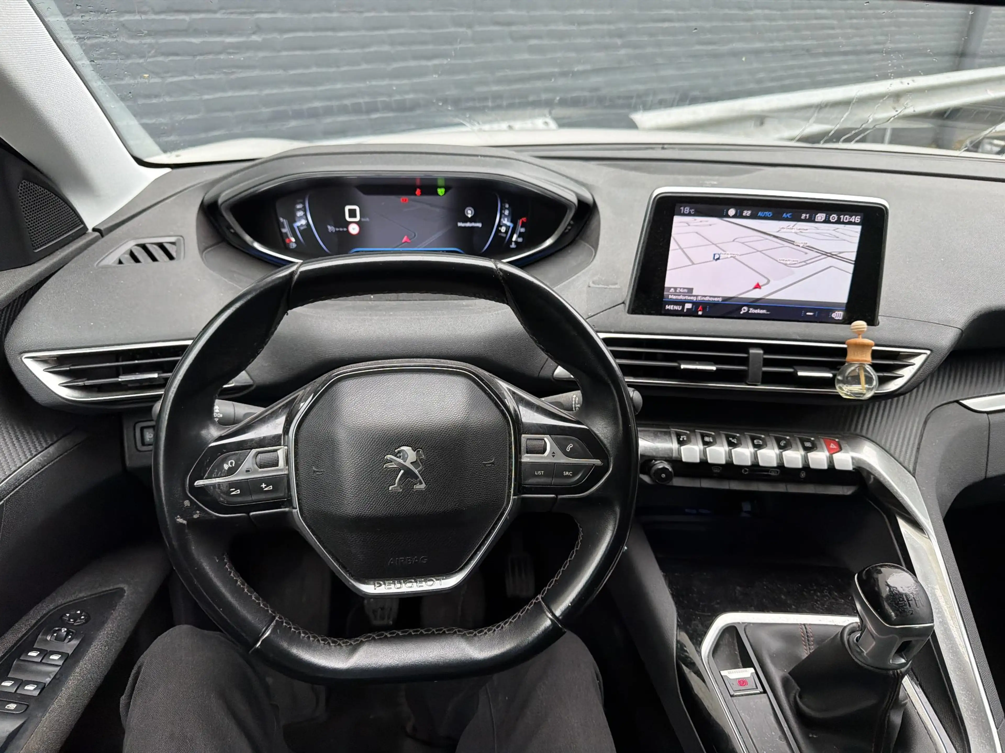 Peugeot 5008 1.2 PureTech Blue Lease Executive 7P. | Climate | — photo 9