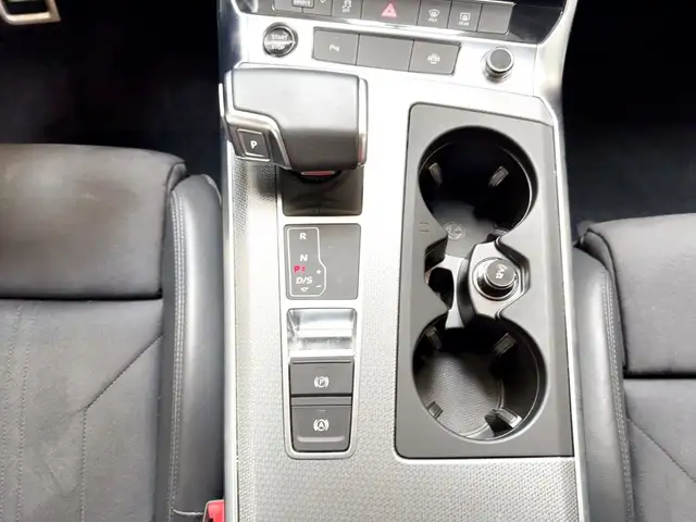 Audi A6 Allroad view 13