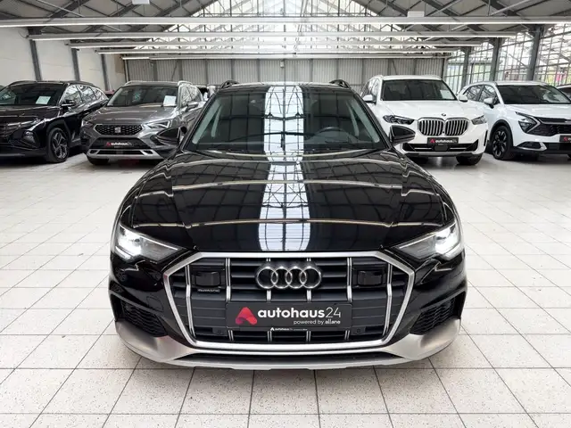 Audi A6 Allroad view 2