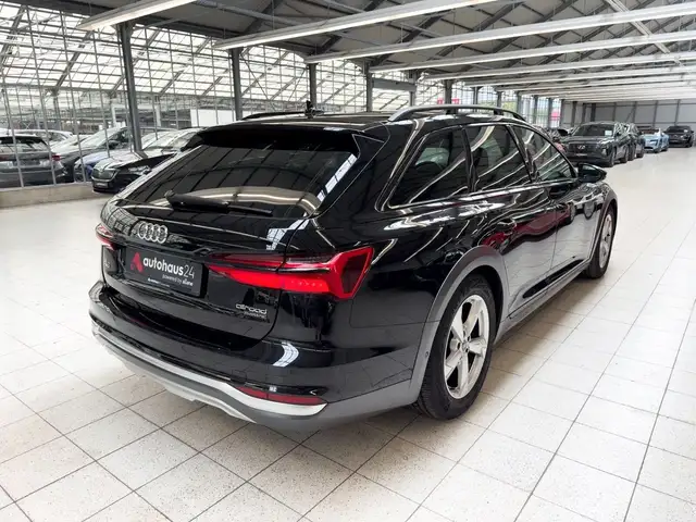 Audi A6 Allroad view 5