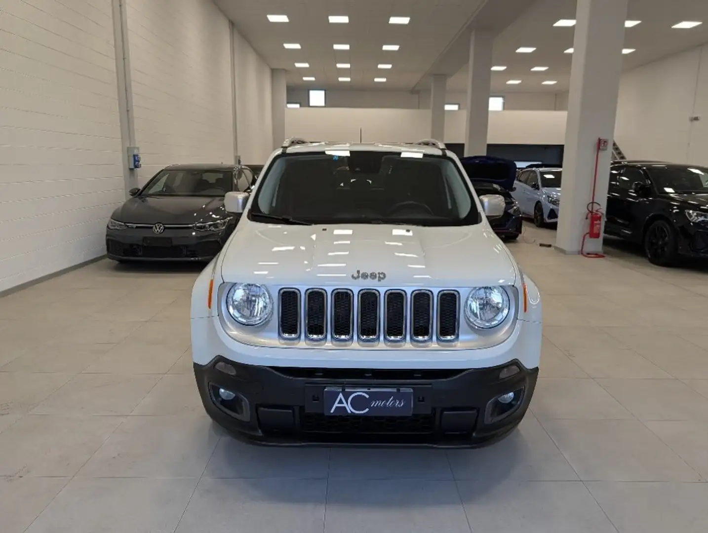 Jeep Renegade 1.6 Mjt 120 CV Limited Weiß - 2
