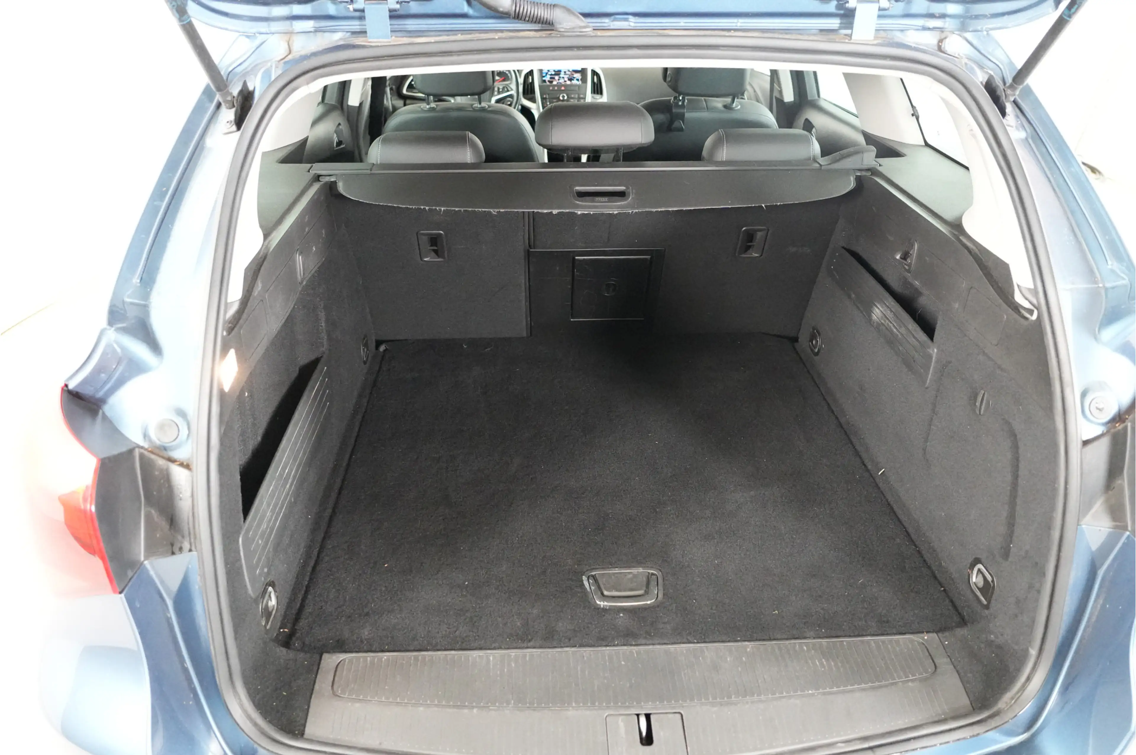 Opel Astra Sports Tourer 1.4 Turbo Sport + | Pano | Leder | T — photo 16