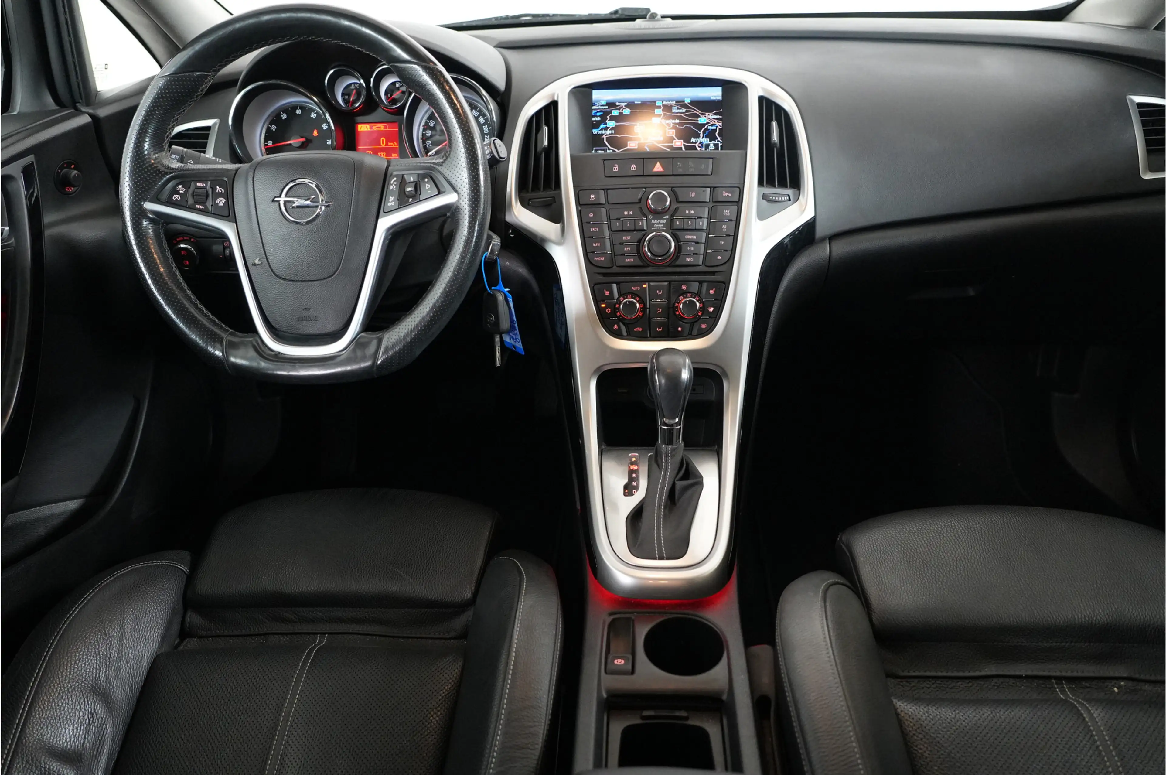 Opel Astra Sports Tourer 1.4 Turbo Sport + | Pano | Leder | T — photo 18