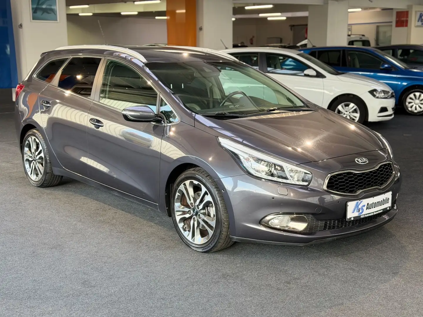 Kia Ceed SW / cee'd SW *SPIRIT*AUTOM.*XENON*NAVI*KAMER - 1