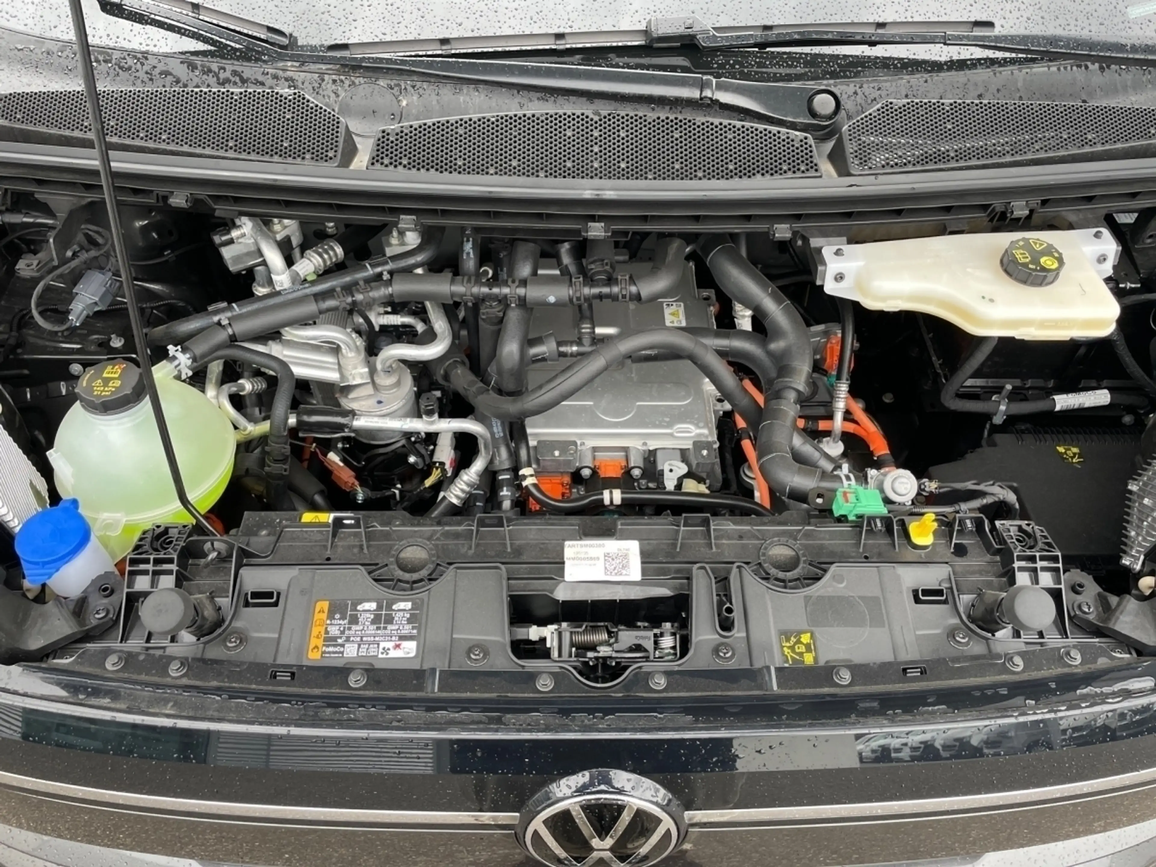 Volkswagen T7 Caravelle KR e-Caravelle Style *8-SITZER*AHK*PANO* — photo 9