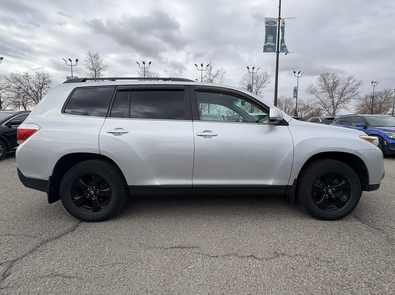 Toyota Highlander снимка Toyota Highlander