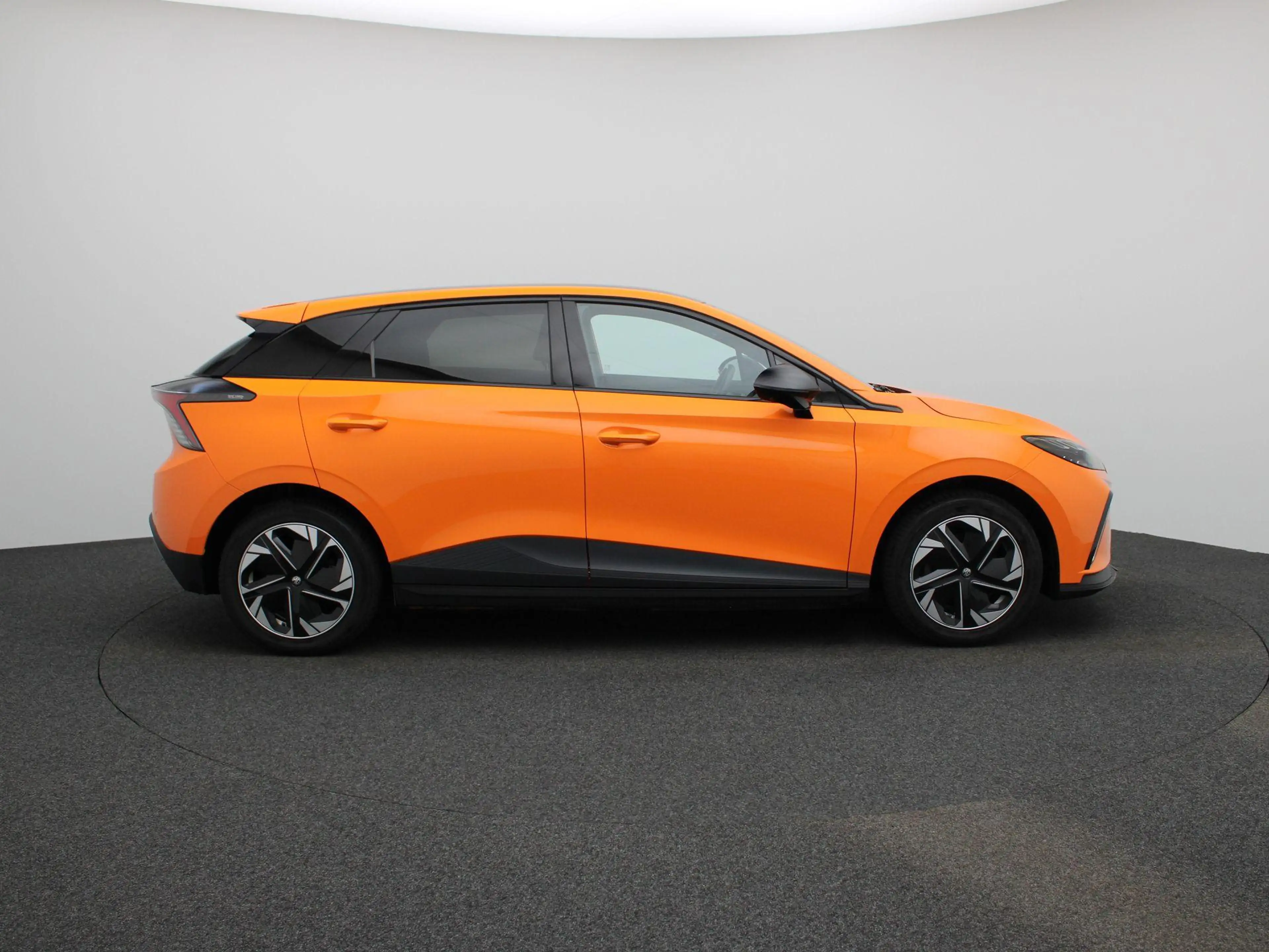 MG MG4 Electric Luxury 64 kWh | WORDT VERWACHT | STUURVER — photo 6