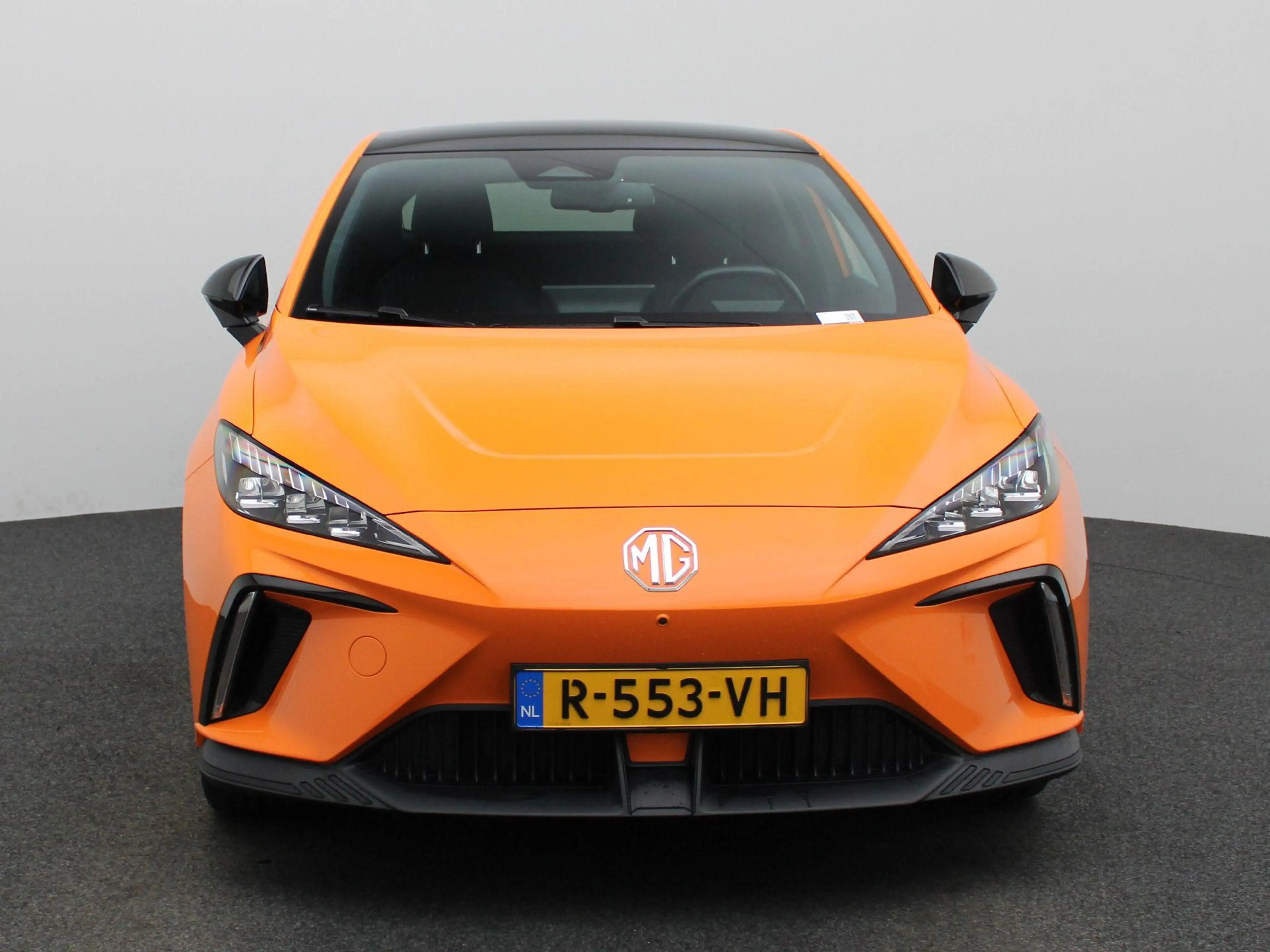 MG MG4 Electric Luxury 64 kWh | WORDT VERWACHT | STUURVER — photo 3