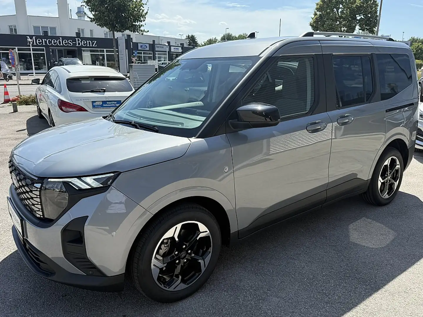 Ford Tourneo Courier E-Tourneo Courier Titanium Zilver - 2