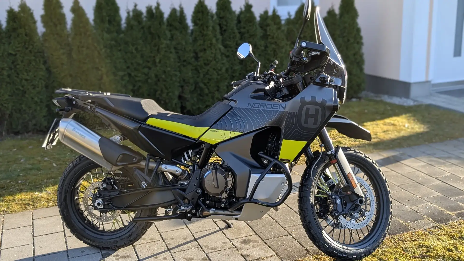 Husqvarna Norden 901 Black - 2