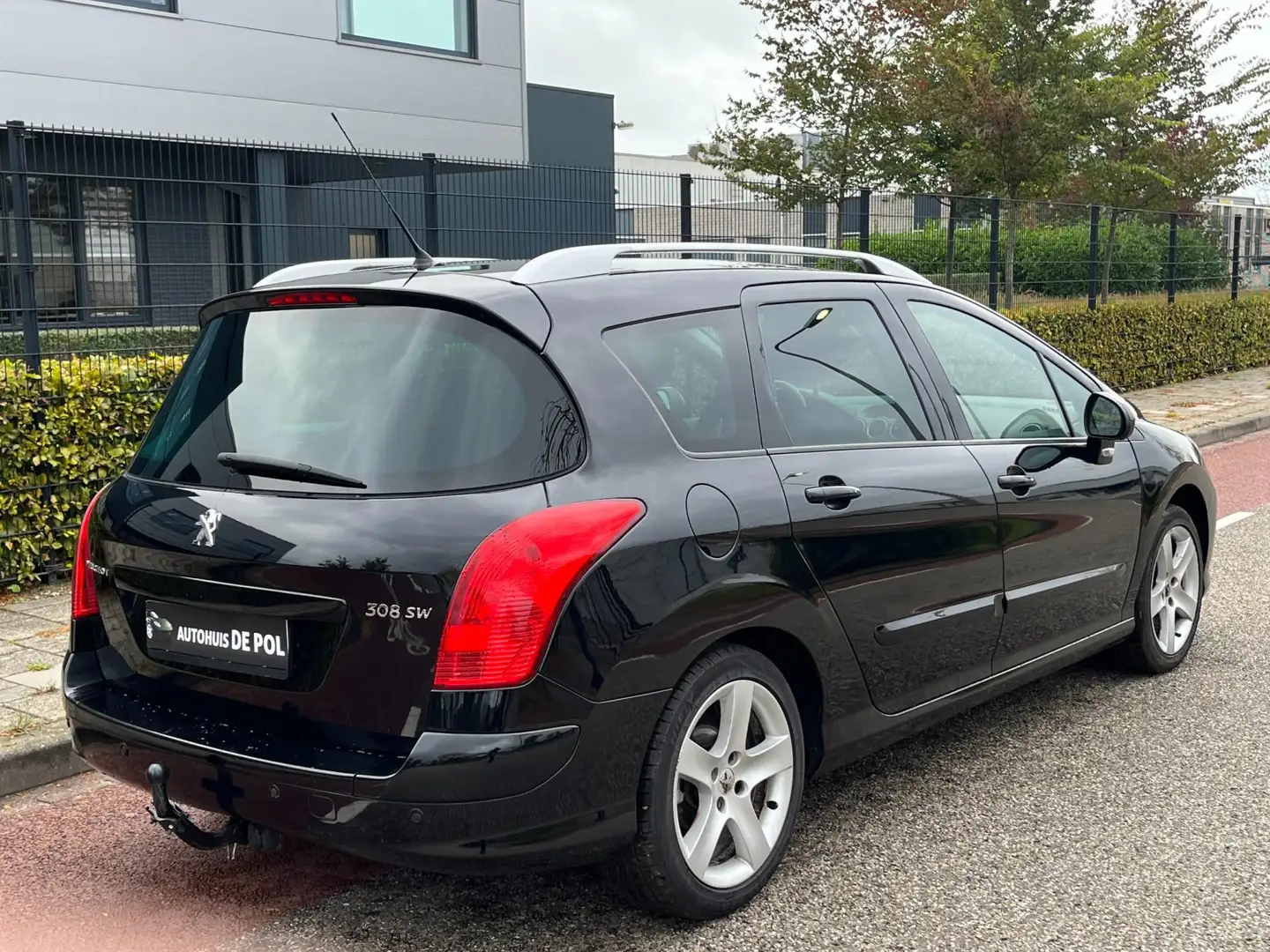Peugeot 308 SW 1.6 VTi Sportium Panoramadak Trekhaak Cruise-co Noir - 2