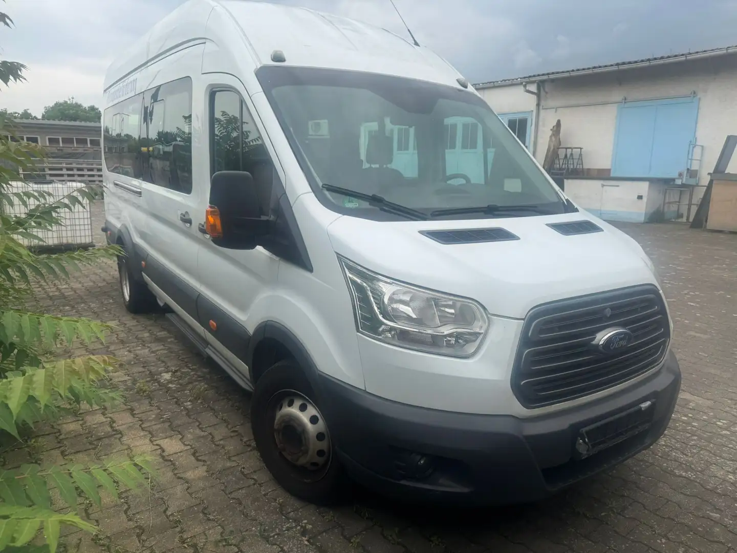 Ford Transit Bus 460 L4 (HDT) Trend White - 1