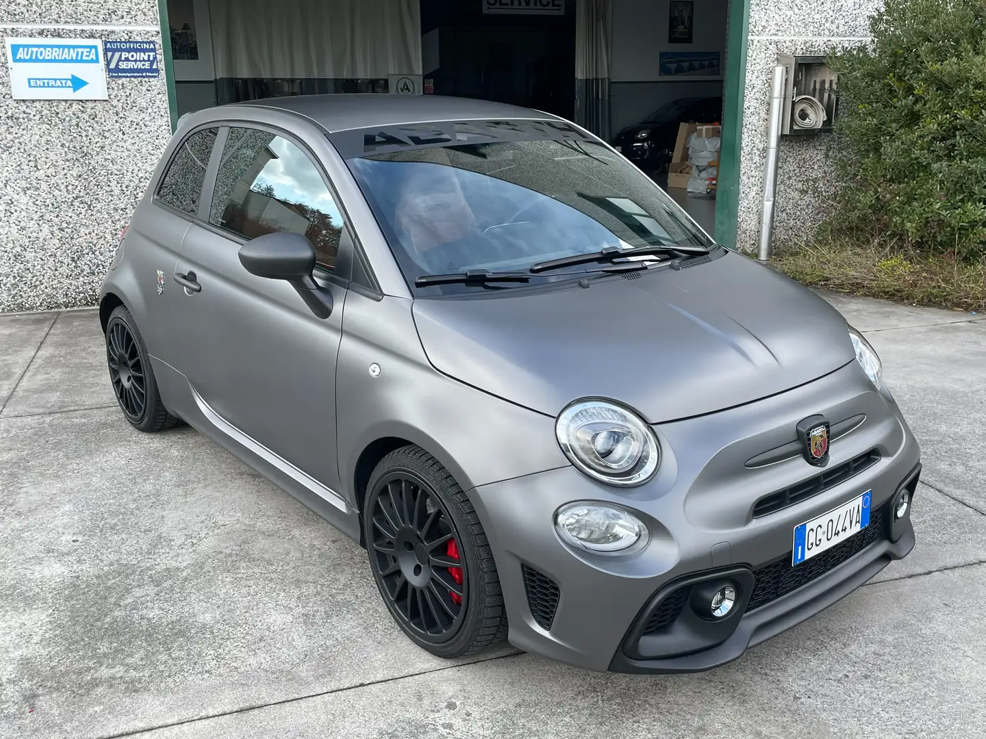 Abarth 595 1.4 T-Jet 180CV Competizione UNIPRO*Sabelt*LED Gris - 1
