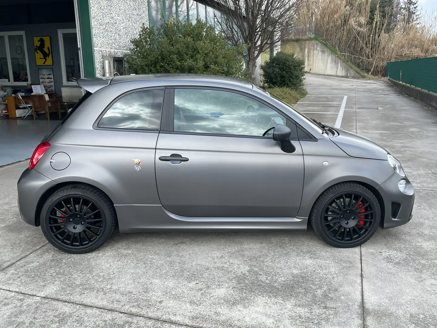 Abarth 595 1.4 T-Jet 180CV Competizione UNIPRO*Sabelt*LED Gris - 2
