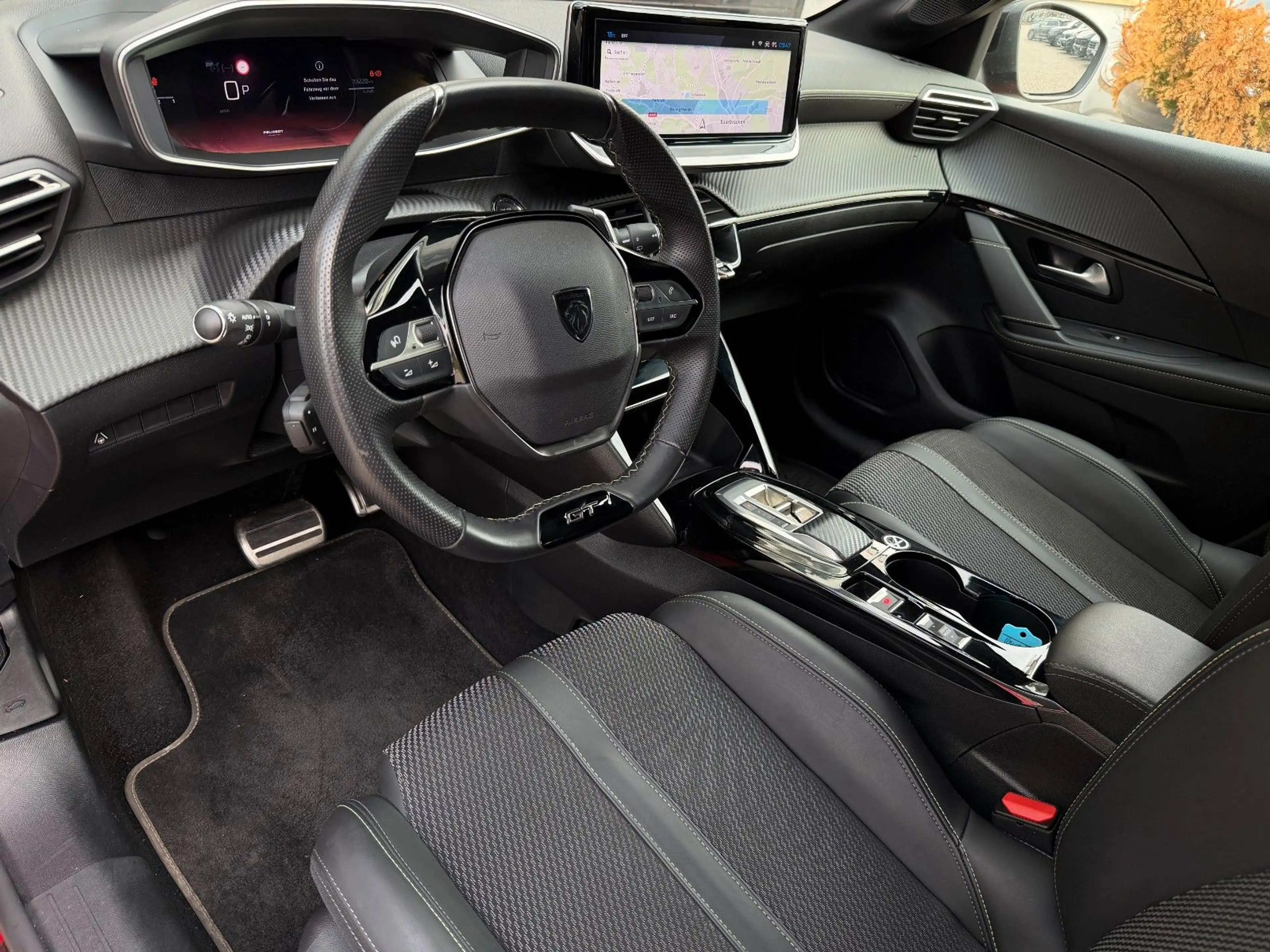 Peugeot 208 Hybrid 136 GT/360°/AUT/LED — photo 15