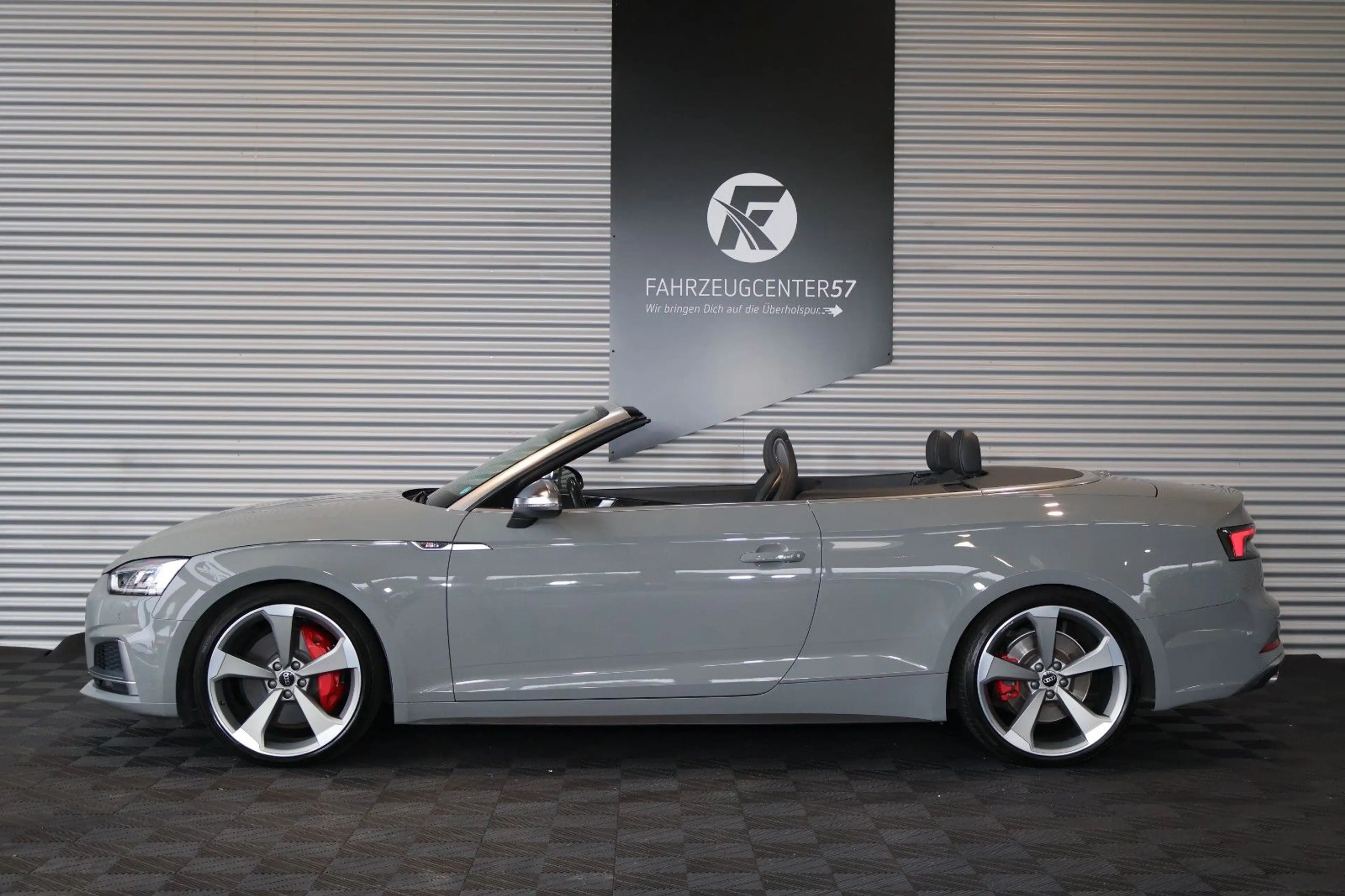 Audi S5 TFSI QUATTRO CABRIO/KAMERA/B&O/MASSAGE/CARBON — photo 2