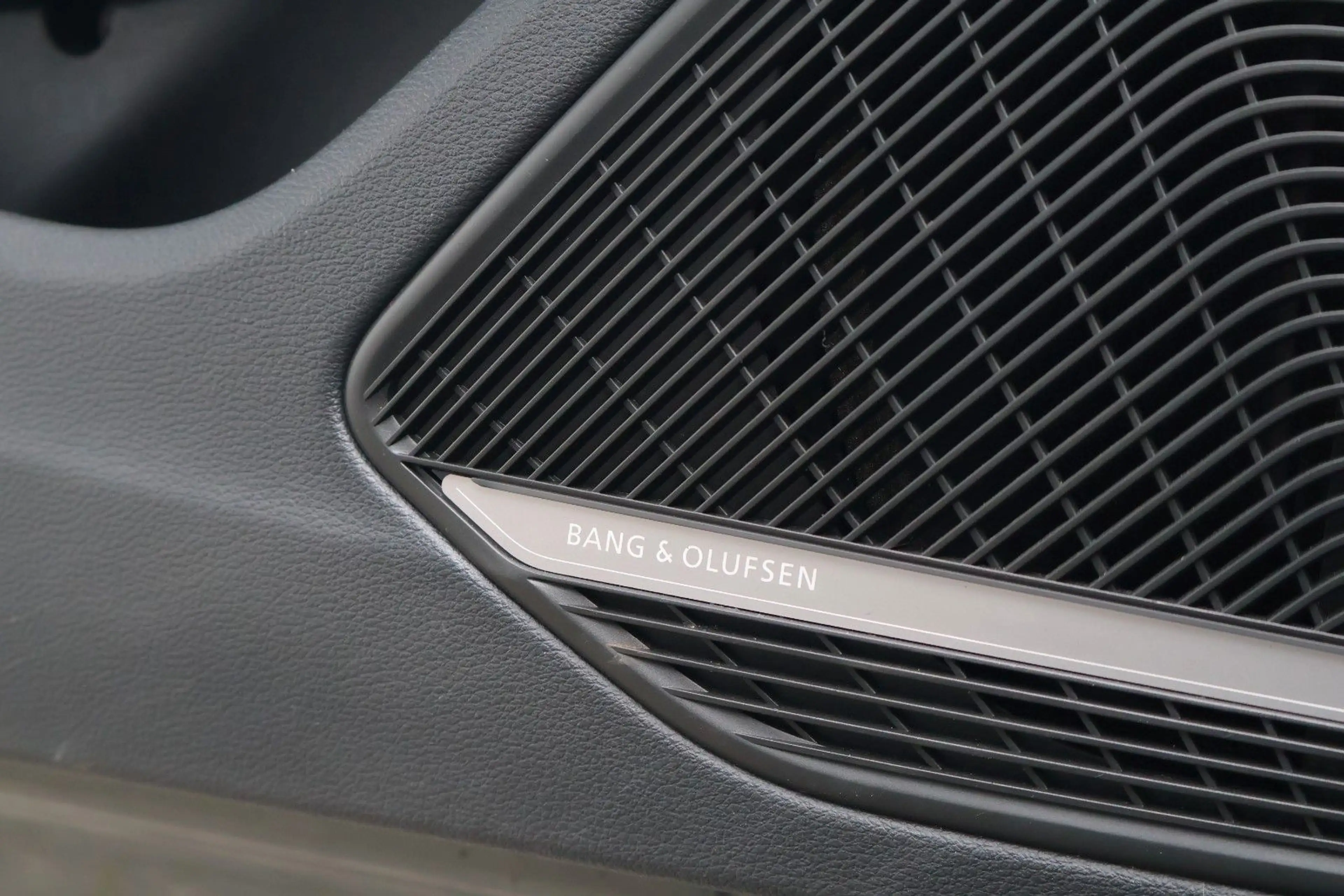 Audi S5 TFSI QUATTRO CABRIO/KAMERA/B&O/MASSAGE/CARBON — photo 12