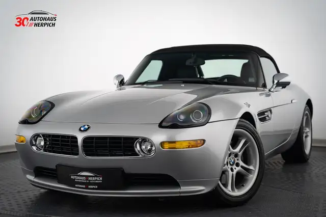 BMW Z8 5.0 Hardtop BMW-Buch sehr gepflegt 