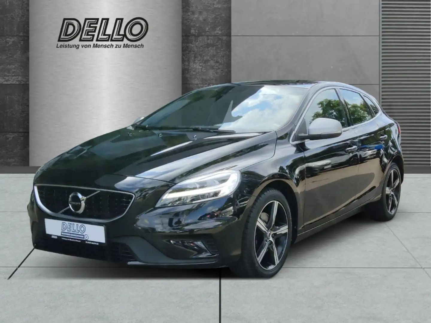 Volvo V40 R-Design EU6d-T T2 2.0 R-DESIGN Navi Leder Digital Schwarz - 1