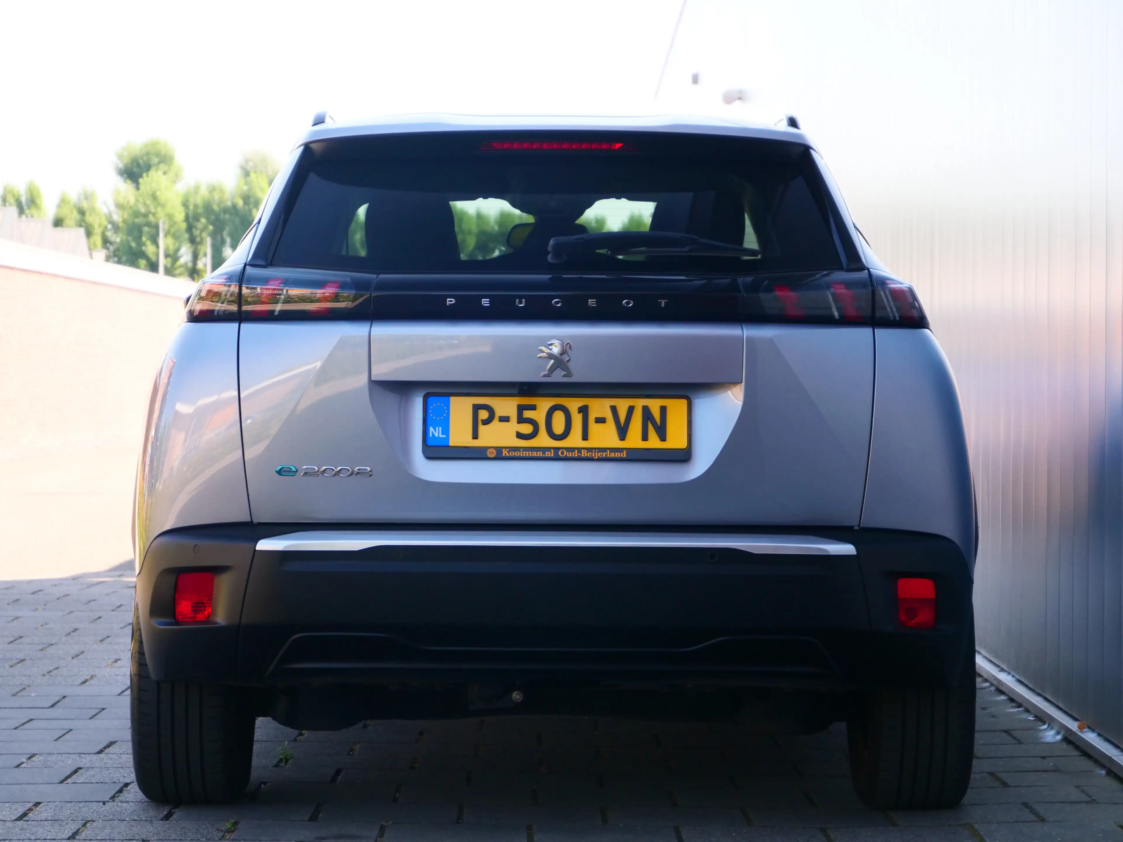 Peugeot e-2008 EV Allure Pack 50 kWh 136 Pk Automaat Navi / DAB / — photo 7
