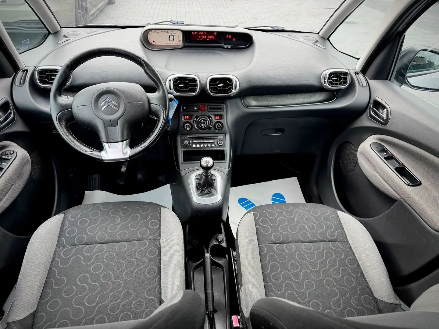 Citroen C3 Picasso Tendance '1.Hand'Klima'AHK'Tempomat' Grau - 2