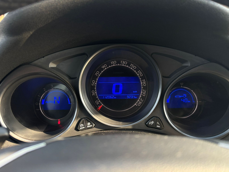 Citroen C4 C4 1.6 Essence Airco  GPS Boite Automatique — photo 8