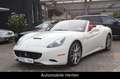 Ferrari California 4.3 V8 4-Sitzer*83TKM*KERAMIK*CARBON* Weiß - thumbnail 1