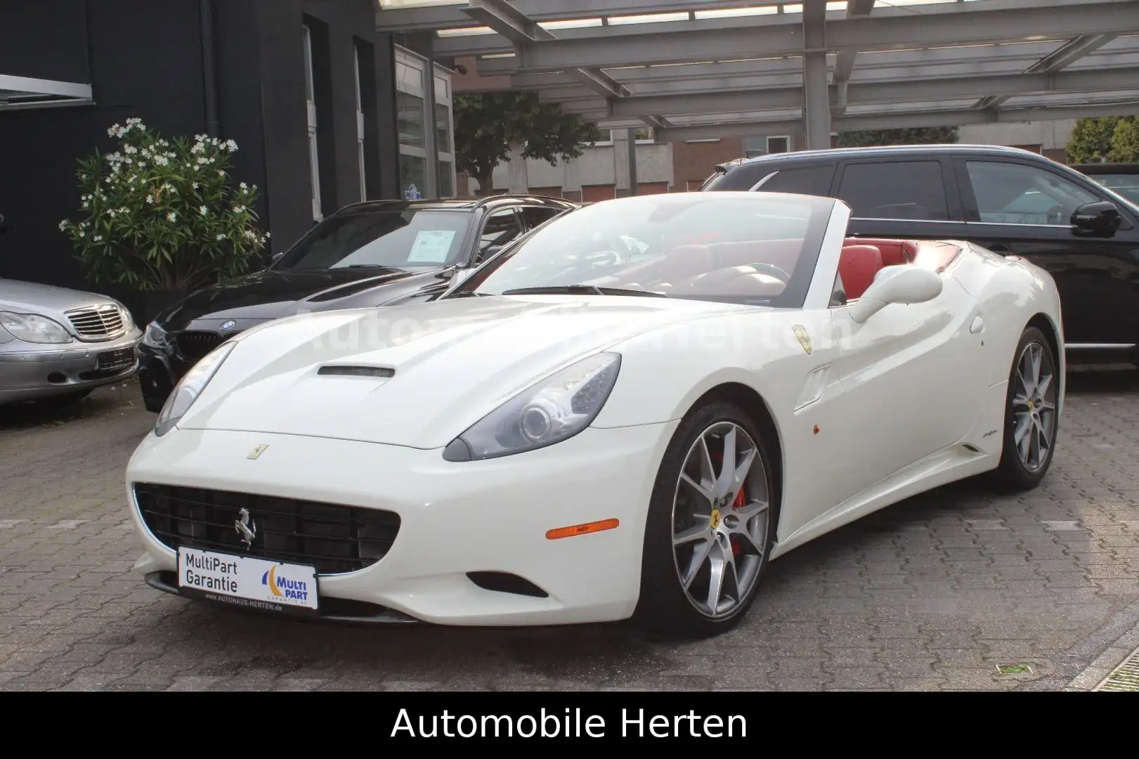Ferrari California 4.3 V8 4-Sitzer*83TKM*KERAMIK*CARBON* Weiß - 1