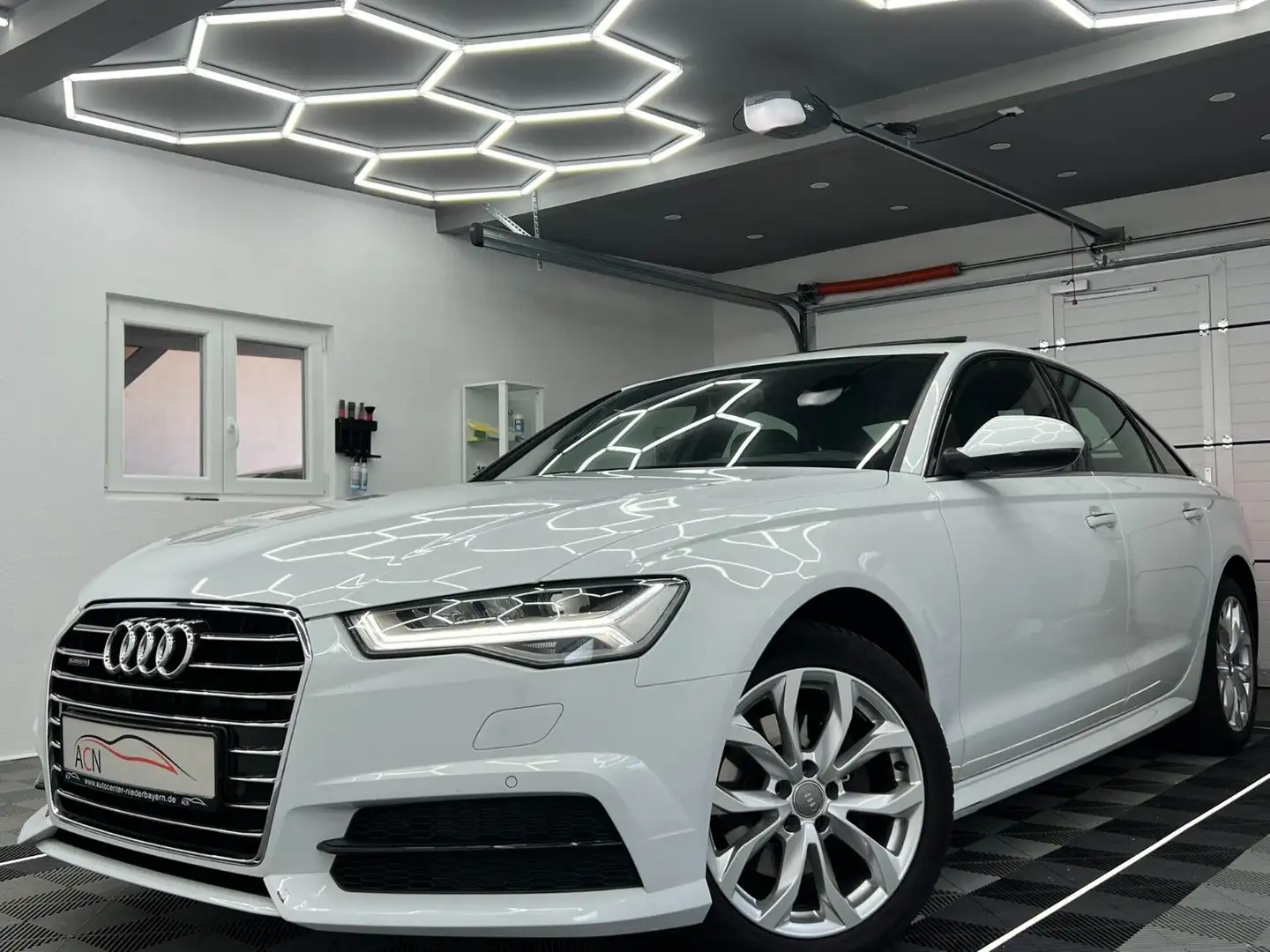 Audi A6 Lim. 2.0 TDI Quattro S-LINE/LED/HuD/CAM/eGSD Blanc - 1