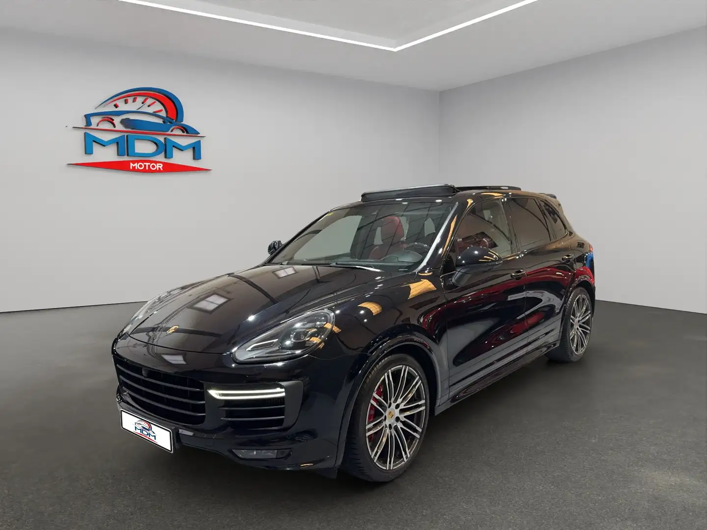 Porsche Cayenne GTS Aut. Noir - 1